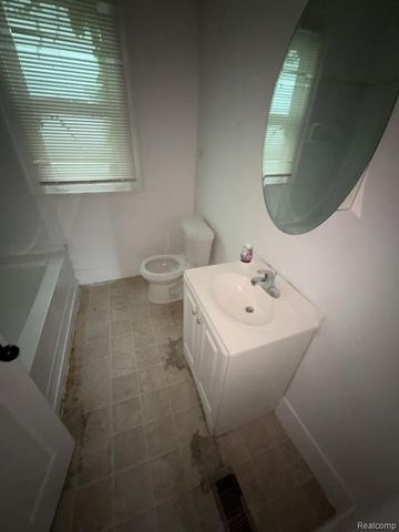 12316 Northlawn Street, Detroit, MI 48204