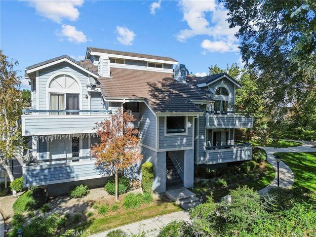 20344 Fanchon 132, Canyon Country, CA 91351