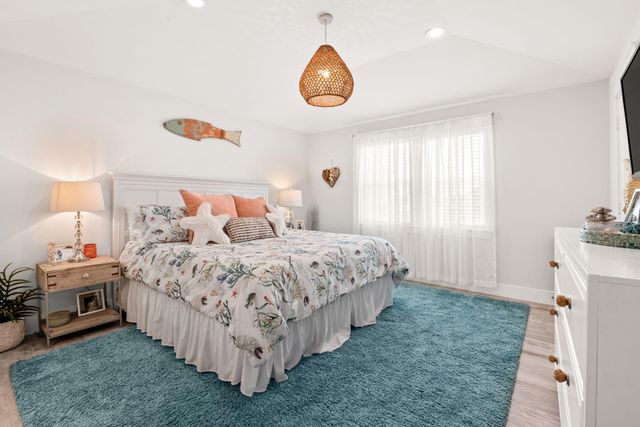 3811 Brewster Key Drive, Galveston, TX 77554