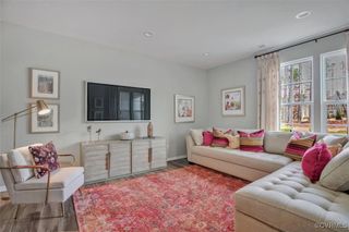 18751 Palisades Rdg, Moseley, VA 23120
