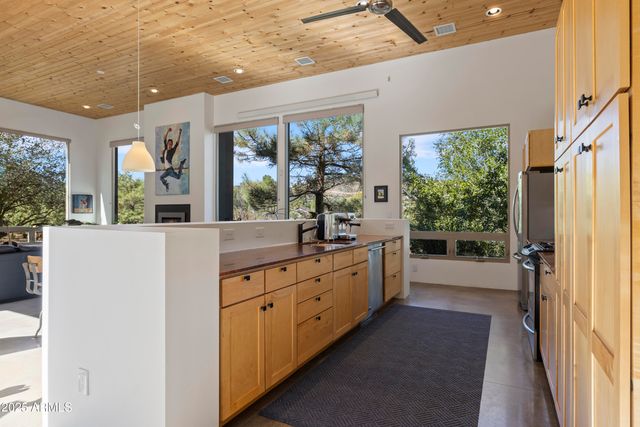 2485 N SHADOW VALLEY RANCH Trail, Prescott, AZ 86305