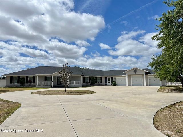 704 Osmosis Drive SW, Palm Bay, FL 32908