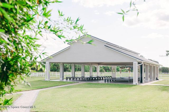 704 Osmosis Drive SW, Palm Bay, FL 32908