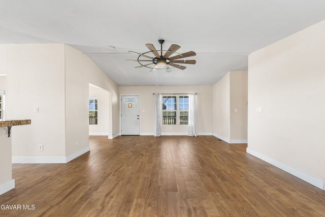 2454 Jefferies Street, Rosamond, CA 93560