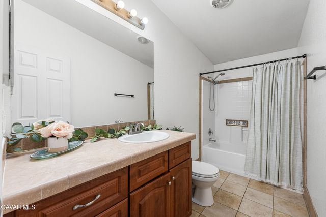 2454 Jefferies Street, Rosamond, CA 93560