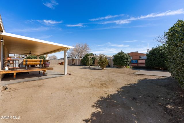 2454 Jefferies Street, Rosamond, CA 93560