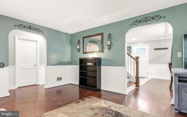 923 ROHRERSTOWN RD, Lancaster, PA 17601