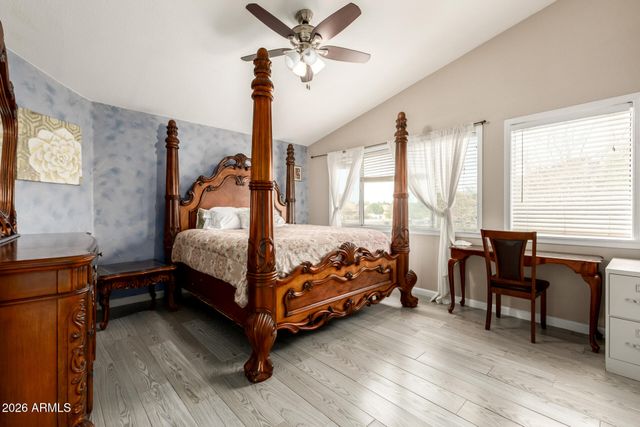 12125 N 68TH Lane, Peoria, AZ 85345