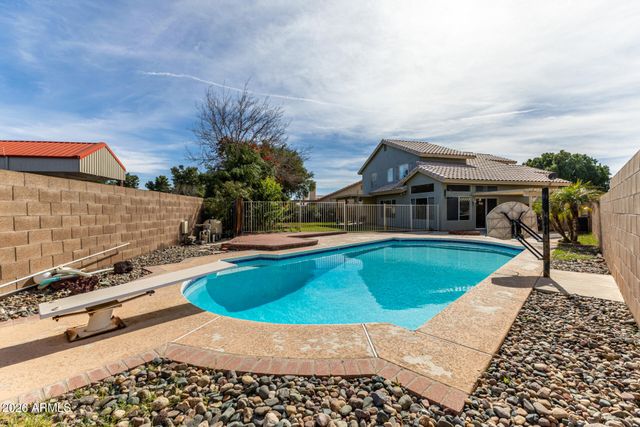 12125 N 68TH Lane, Peoria, AZ 85345