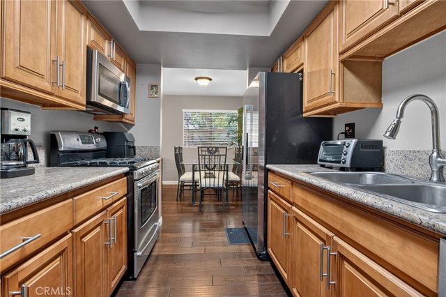 21333 Lassen 7B, Chatsworth, CA 91311