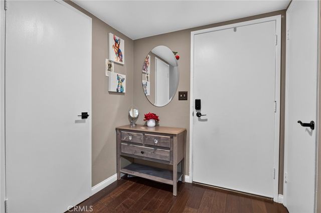 21333 Lassen 7B, Chatsworth, CA 91311