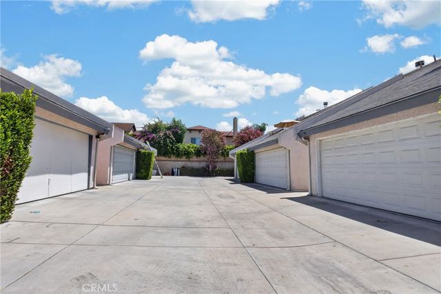 21333 Lassen 7B, Chatsworth, CA 91311
