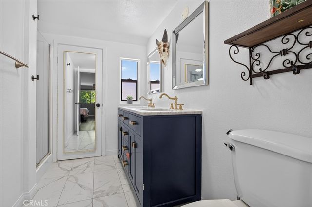 21333 Lassen 7B, Chatsworth, CA 91311
