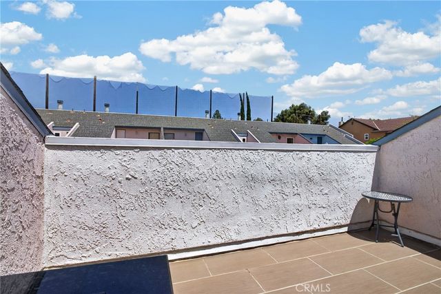 21333 Lassen 7B, Chatsworth, CA 91311