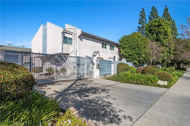 21333 Lassen 7B, Chatsworth, CA 91311