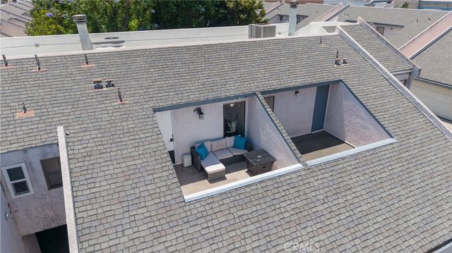 21333 Lassen 7B, Chatsworth, CA 91311