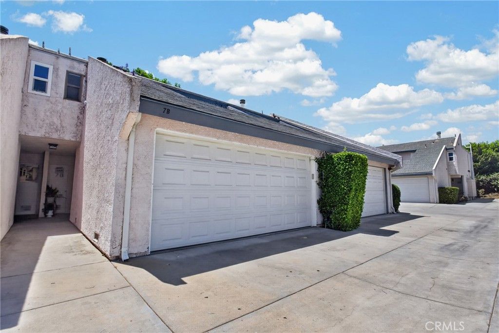 21333 Lassen 7B, Chatsworth, CA 91311