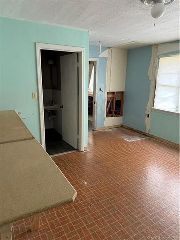 800 W 4th Street, Dequincy, LA 70633