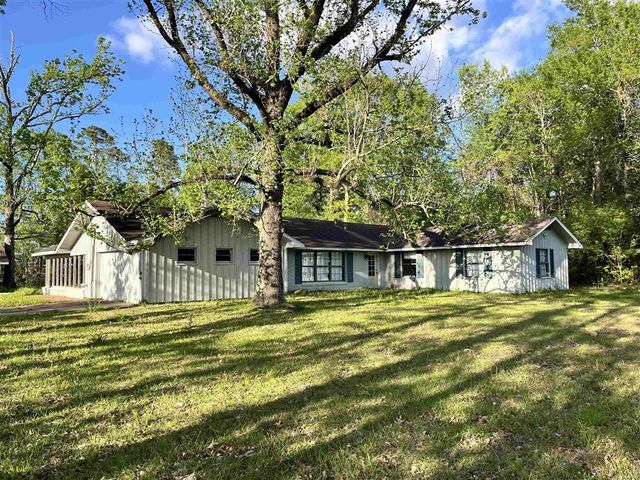 800 W 4th Street, Dequincy, LA 70633