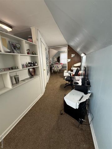 2315 Hartwick Highway, Lincoln Park, MI 48146