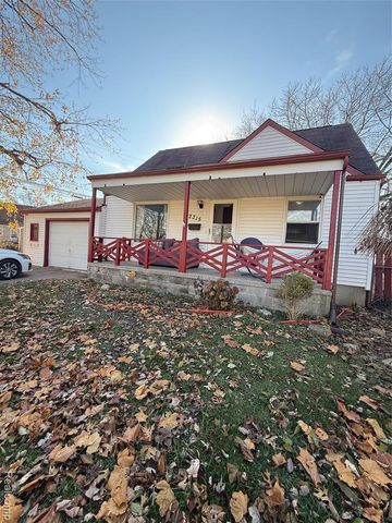 2315 Hartwick Highway, Lincoln Park, MI 48146