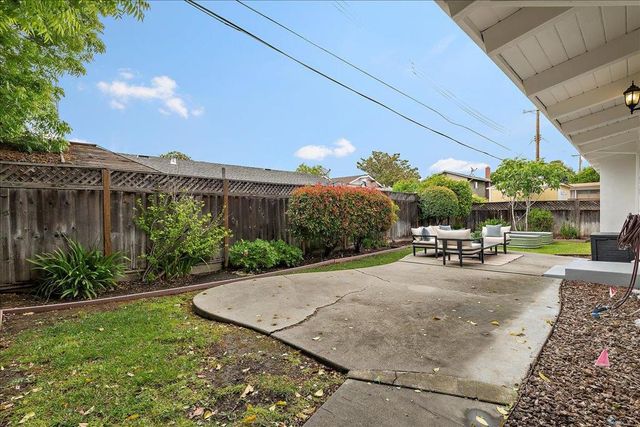 2473 Brannan Place, Santa Clara, CA 95050