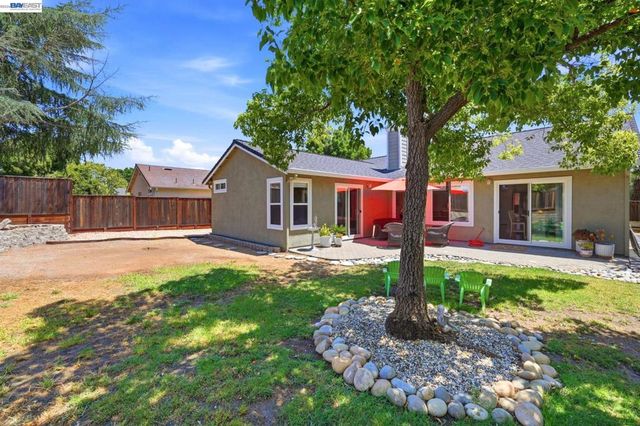 3035 Hudson Dr, Brentwood, CA 94513