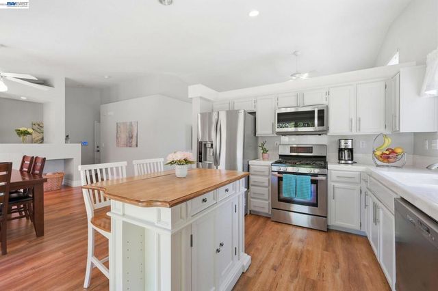 3035 Hudson Dr, Brentwood, CA 94513