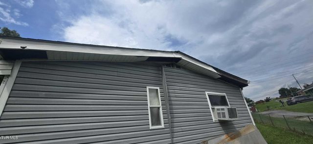 105 Pemberton Court, Bristol, TN 37620