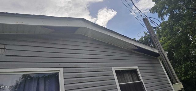 105 Pemberton Court, Bristol, TN 37620