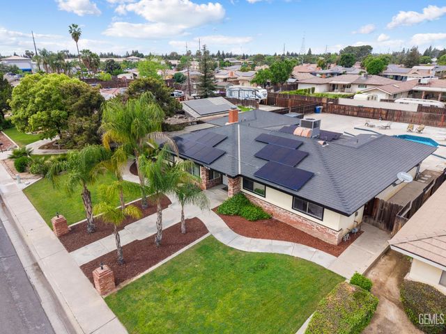 7916 Olive Drive, Bakersfield, CA 93308