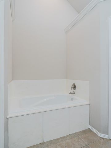 607 Keystone Street, Bentonville, AR 72712