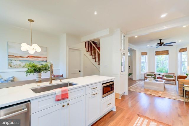 1434 AMES PL NE, Washington, DC 20002