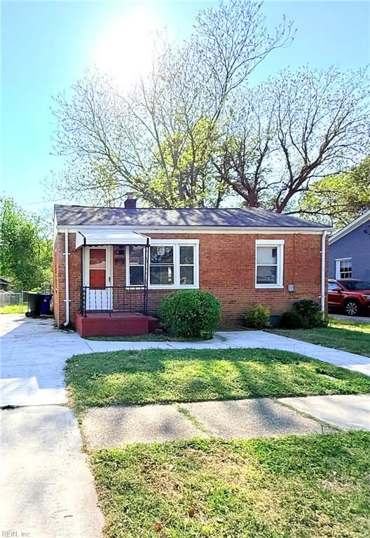 18 Neville ST, Portsmouth, VA 23701