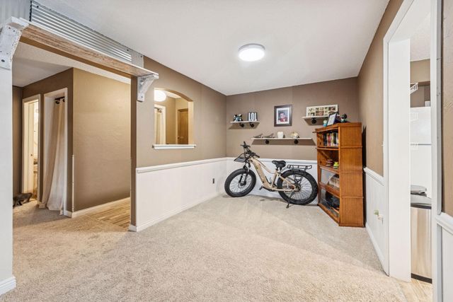 2200 Nevada Avenue S 211, Saint Louis Park, MN 55426