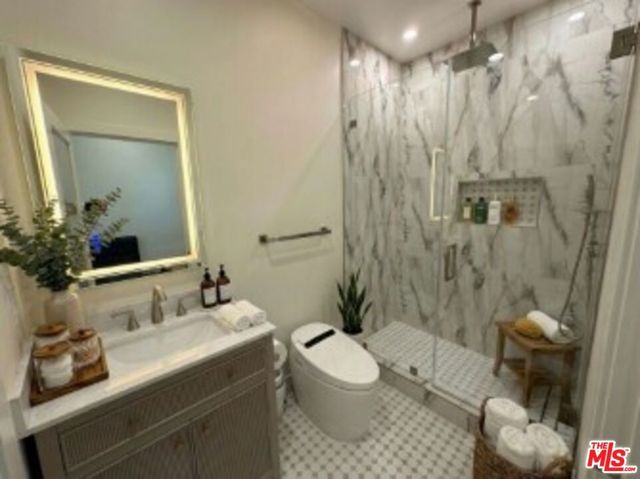 1000 S Sherbourne Drive, Los Angeles, CA 90035