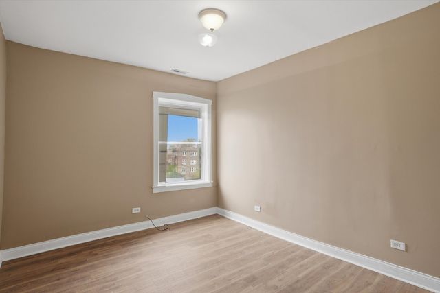 1311 S Harding Avenue, Chicago, IL 60623