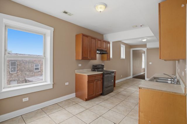 1311 S Harding Avenue, Chicago, IL 60623
