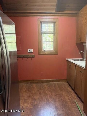 509 Bentmoor Drive, Whiteville, NC 28472