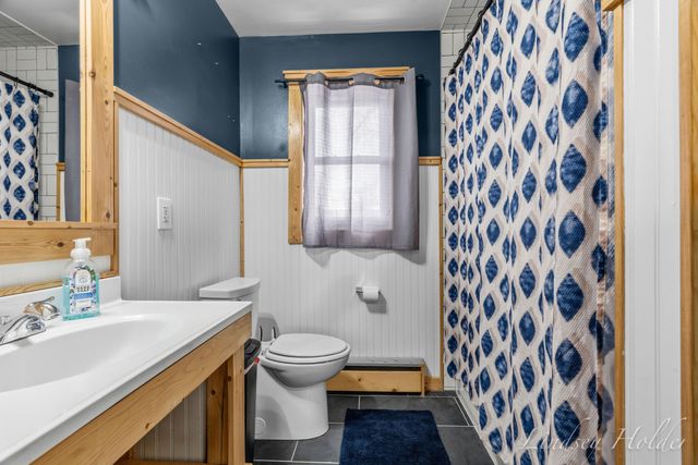 277 Grove Street, Sparta Vllg, MI 49345