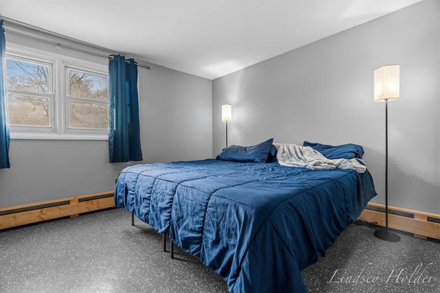 277 Grove Street, Sparta Vllg, MI 49345