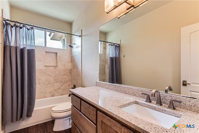462 Stagecoach Trail, San Marcos, TX 78666