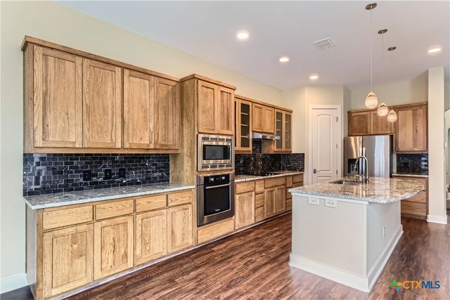 462 Stagecoach Trail, San Marcos, TX 78666