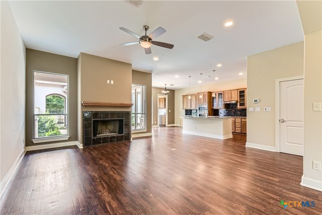 462 Stagecoach Trail, San Marcos, TX 78666