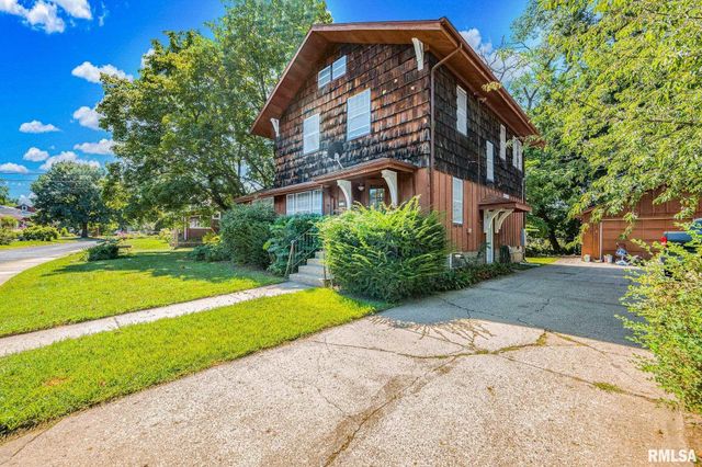 1113 N SUMMIT Boulevard, Peoria, IL 61606