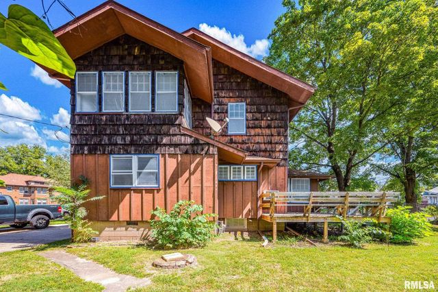 1113 N SUMMIT Boulevard, Peoria, IL 61606