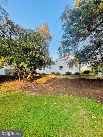 9066 BALIMORE AVE, College Park, MD 20740