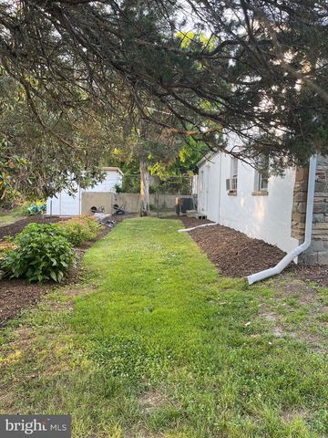 9066 BALIMORE AVE, College Park, MD 20740