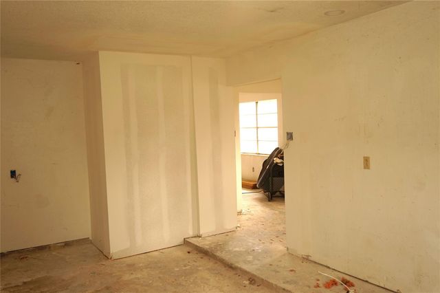 15902 Dunman Lane, Houston, TX 77044