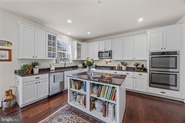 819 JANICE DR, Annapolis, MD 21403